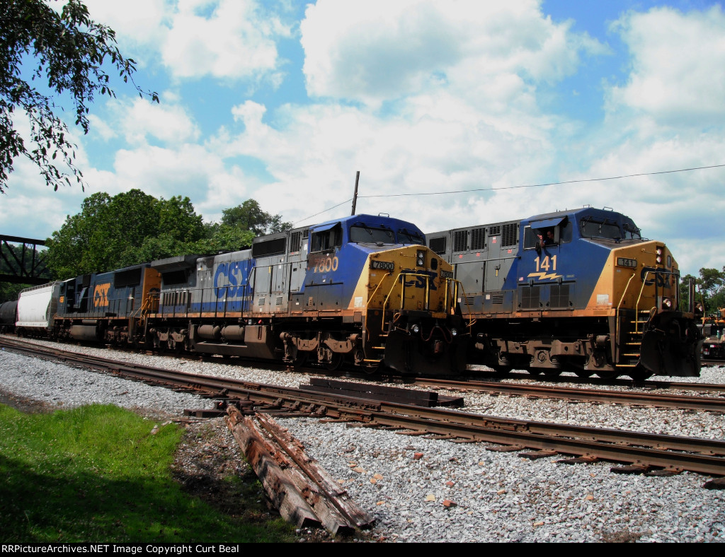 CSX 7800 and 141